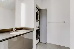 1030 NW 12th Ave, Portland, OR 97209 - Photo 31