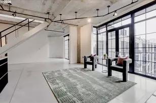 1030 NW 12th Ave, Portland, OR 97209 - Photo 7