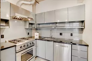 1030 NW 12th Ave, Portland, OR 97209 - Photo 11