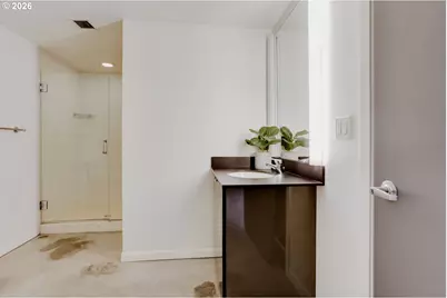 1030 NW 12th Ave #509, Portland, OR 97209 - Photo 15