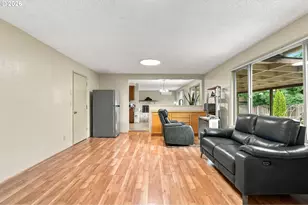 2047 Orr Ln, Eugene, OR 97405 - Photo 17