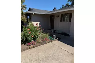 2047 Orr Ln, Eugene, OR 97405 - Photo 1
