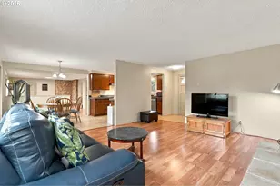 2047 Orr Ln, Eugene, OR 97405 - Photo 7