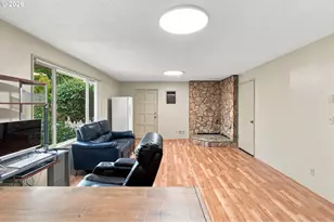 2047 Orr Ln, Eugene, OR 97405 - Photo 15