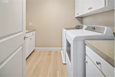 18366 SW Florendo Ln, Beaverton, OR 97007 - Photo 21