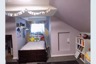 20530 S Highway 99W, Amity, OR 97101 - Photo 37