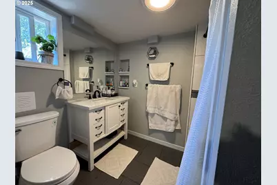 20530 S Highway 99W, Amity, OR 97101 - Photo 31