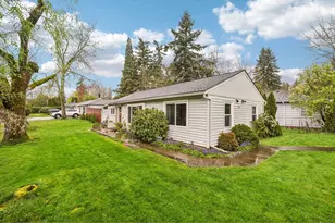 12905 SW Walker Rd, Beaverton, OR 97005 - Photo 3