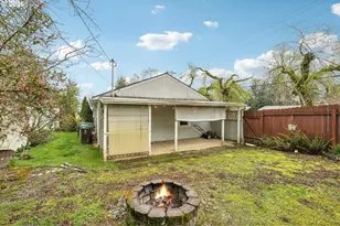 12905 SW Walker Rd, Beaverton, OR 97005 - Photo 25