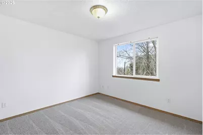 442 SE 4th St, Troutdale, OR 97060 - Photo 35