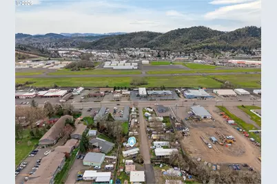 117 NE Northpark Ln #17, Roseburg, OR 97470 - Photo 27