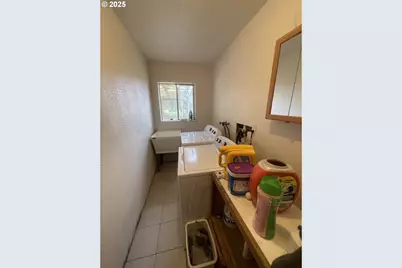 62886 Highway 74, Ione, OR 97843 - Photo 13
