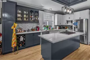 33973 SE Davona Dr, Scappoose, OR 97056 - Photo 3