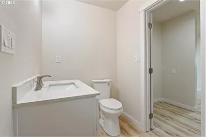 32605 Old Bunker Hill Rd, Saint Helens, OR 97051 - Photo 21