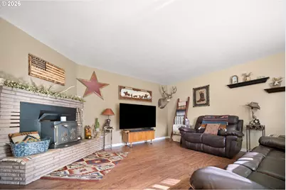 95 Cedar St, La Grande, OR 97850 - Photo 5