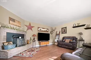 95 Cedar St, La Grande, OR 97850 - Photo 5