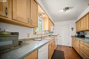 95 Cedar St, La Grande, OR 97850 - Photo 7