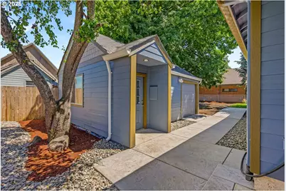 1025 Church St, Woodburn, OR 97071 - Photo 35
