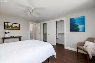 1205 E Johnson Ct, Newberg, OR 97132 - Photo 17