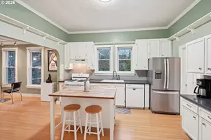 7624 SE Morrison St, Portland, OR 97215 - Photo 17