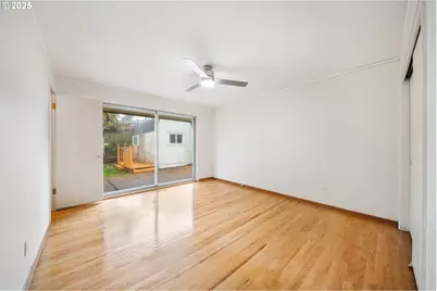 13222 NE Fremont St, Portland, OR 97230 - Photo 11