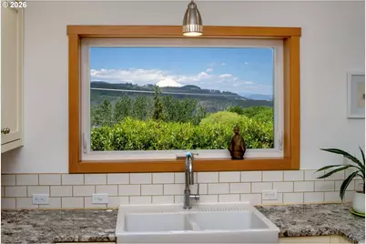 912 Elan Dr, Hood River, OR 97031 - Photo 15