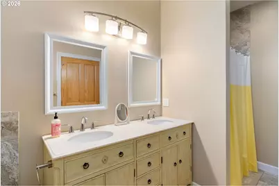 912 Elan Dr, Hood River, OR 97031 - Photo 23