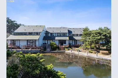 180 SE Highway 101 #17, Lincoln City, OR 97367 - Photo 1