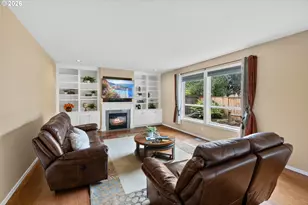 1264 NE Estelle Ct, Hillsboro, OR 97124 - Photo 11