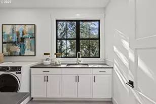 2065 SW 75th Ave, Portland, OR 97225 - Photo 35