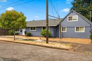 21 NE Bryant St, Portland, OR 97211 - Photo 3