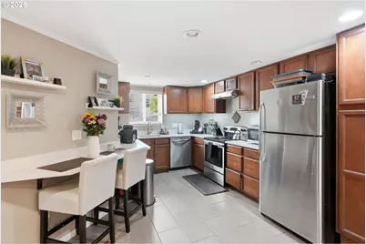 21 NE Bryant St, Portland, OR 97211 - Photo 27