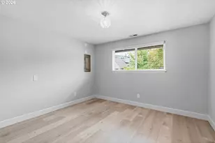 21 NE Bryant St, Portland, OR 97211 - Photo 17