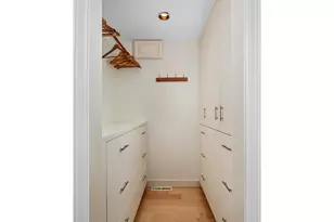 318 SE Spokane St, Portland, OR 97202 - Photo 23