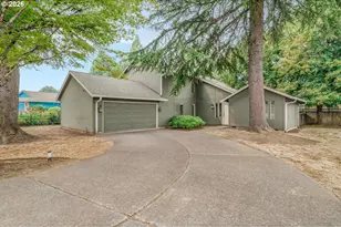 151 NE Shannon St, Hillsboro, OR 97124 - Photo 1