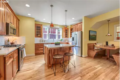 4216 SW Alice St, Portland, OR 97219 - Photo 17