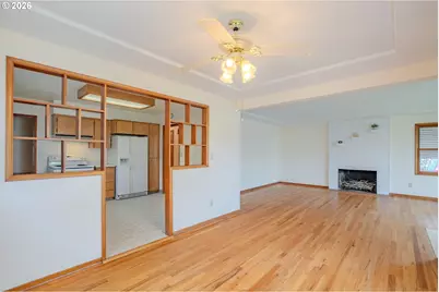 5026 SE Insley St, Portland, OR 97206 - Photo 9