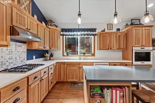 60424 River Rd, Joseph, OR 97846 - Photo 11