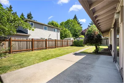 20025 SW York St, Beaverton, OR 97003 - Photo 15
