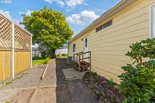 2511 SE River Rd, Hillsboro, OR 97123 - Photo 25