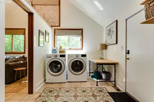 2420 Madison St, Eugene, OR 97405 - Photo 33