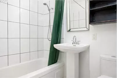 3660 NE Lombard St, Portland, OR 97211 - Photo 5