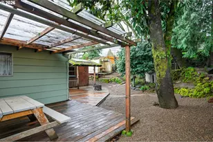 3660 NE Lombard St, Portland, OR 97211 - Photo 15