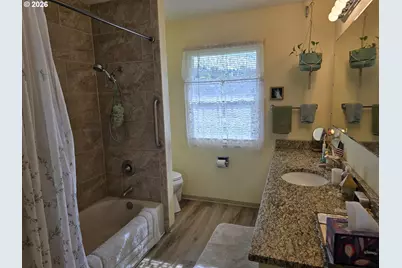 510 W 7th St, The Dalles, OR 97058 - Photo 13