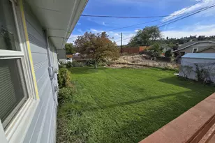 510 W 7th St, The Dalles, OR 97058 - Photo 27