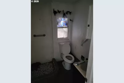 306 McLain Ave, Roseburg, OR 97471 - Photo 19