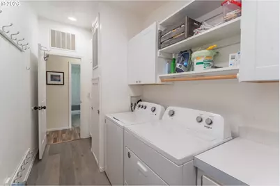 15768 SE Powell Blvd #40, Portland, OR 97236 - Photo 21