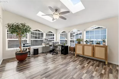 15768 SE Powell Blvd #40, Portland, OR 97236 - Photo 9