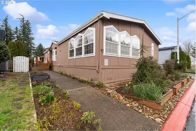 15768 SE Powell Blvd #40, Portland, OR 97236 - Photo 1