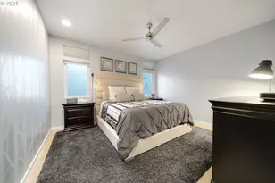 18525 NE Marine Dr, Portland, OR 97230 - Photo 21